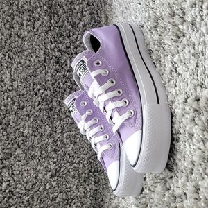 Converse platform Brand new.